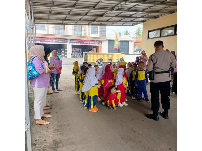 Outing Class Polsek (2)